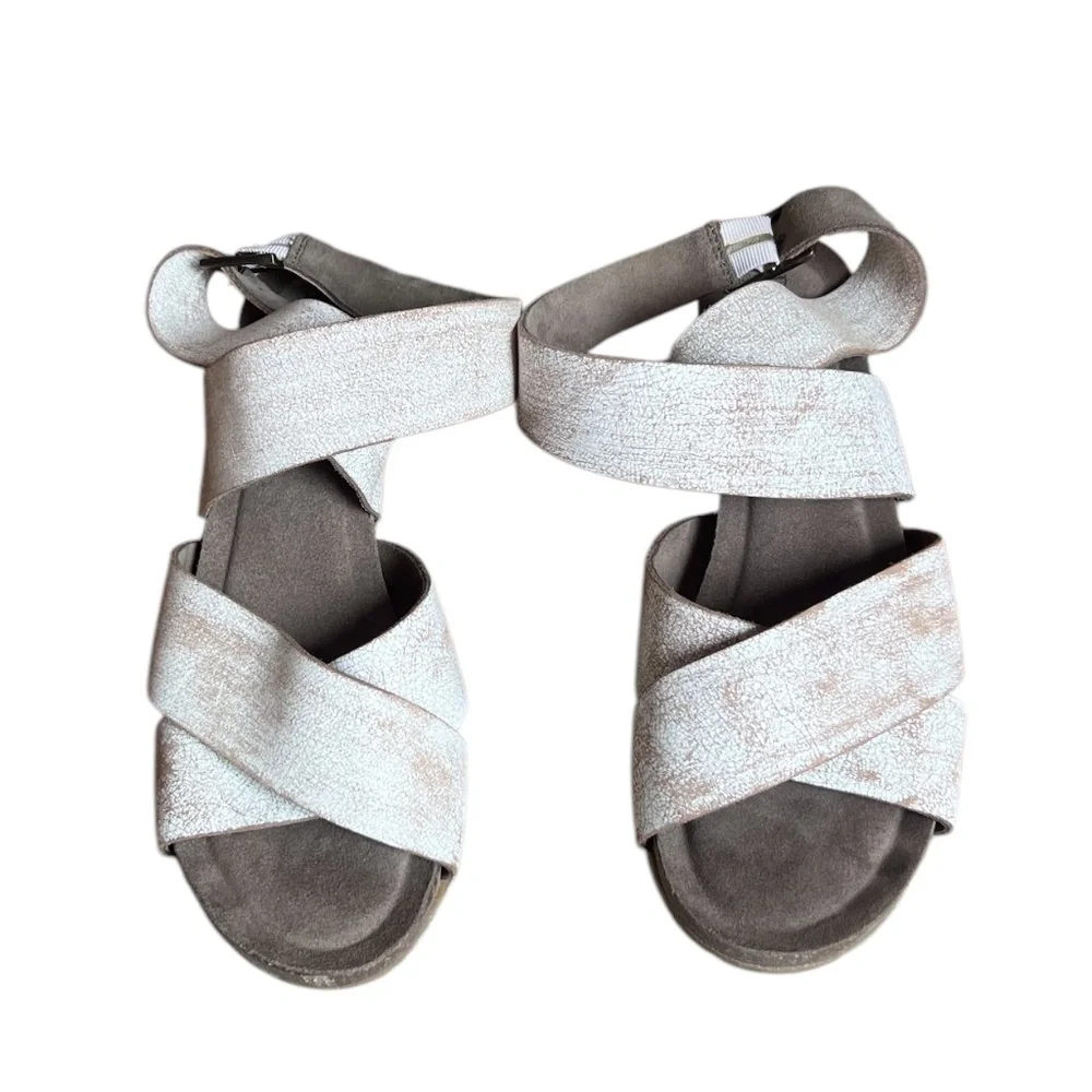 Diba True Women's New View‎ Wedge Casual Sandal's White, Size 10